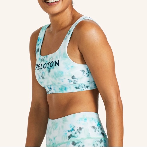 Peloton, sports bra, tie-dye, V back - Picture 3 of 4